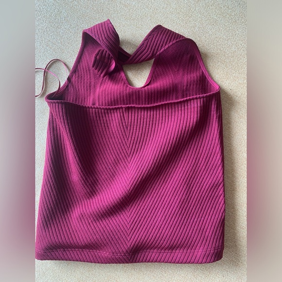 Dynamite Halter Top - Picture 2 of 2